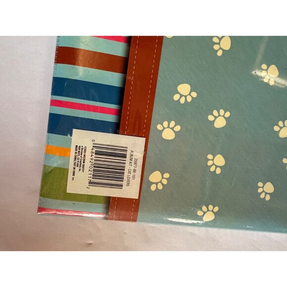 Cat-Themed Scrapbook Album With Paw Prints & Stripes Design Holds 4x6 Photos Inc - Picture 6 of 8